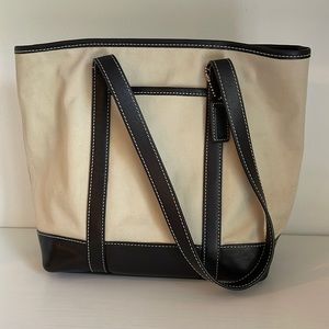 Coach bucket bag